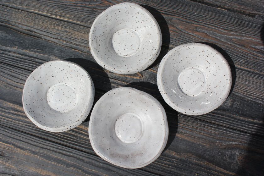 (larger) White Muffin Cups Set